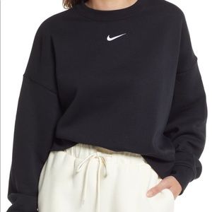 Nike Sportswear Essential Oversize Sweatshirt (read description)